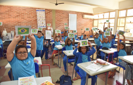 Escolas municipais de Aparecida entram em clima de Copa do Mundo e transformam futebol em ferramenta de aprendizagem